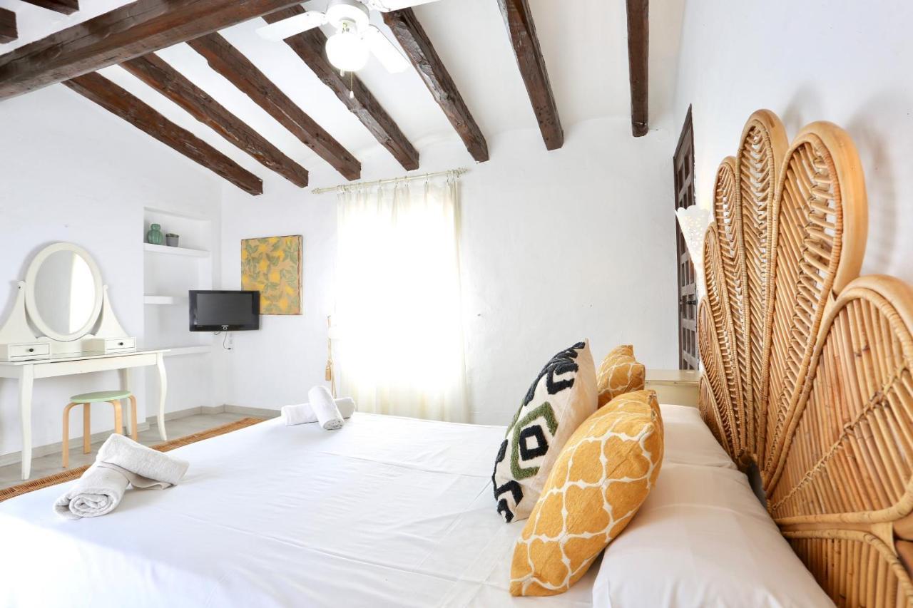 Urbanizacion El Oasis, 20 Villas En 1ª Linea Playa Denia Dış mekan fotoğraf