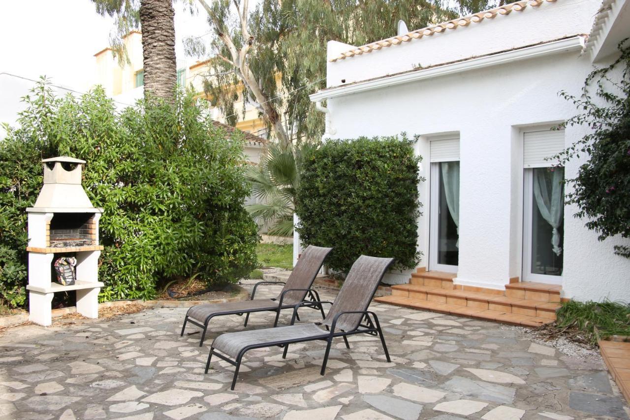Urbanizacion El Oasis, 20 Villas En 1ª Linea Playa Denia Dış mekan fotoğraf